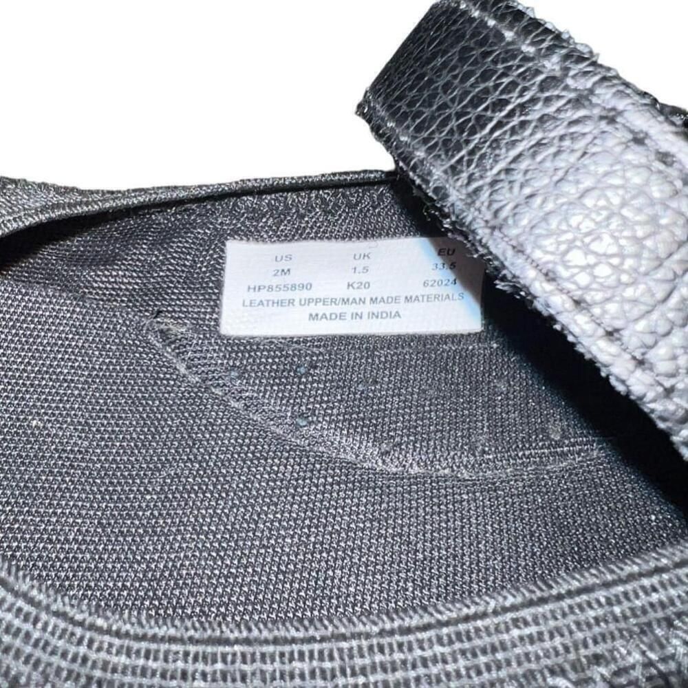 Hush Puppies Black Leather Mary Jane Shoes Size 2M - Picture 4 of 4